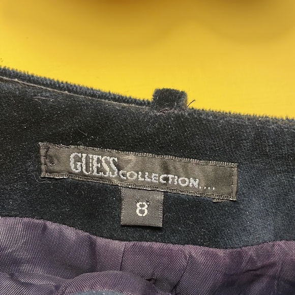 Vintage GUESS ❓ Navy blue velvet skirt w/ belt - size 8 - Picture 4 of 11